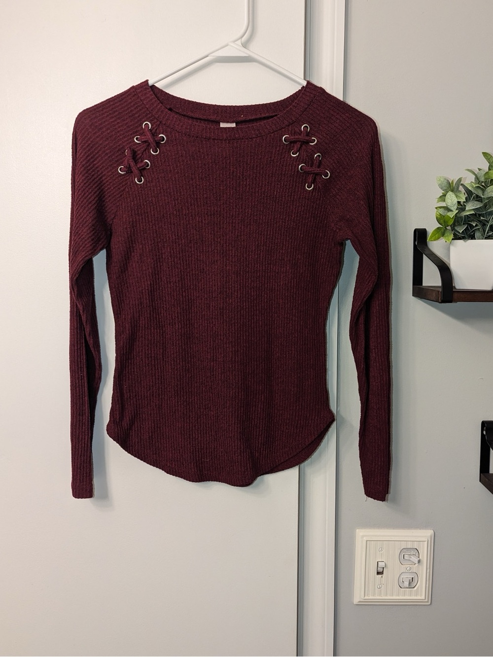 3/$10 Marled Maroon Long Sleeve Sweater